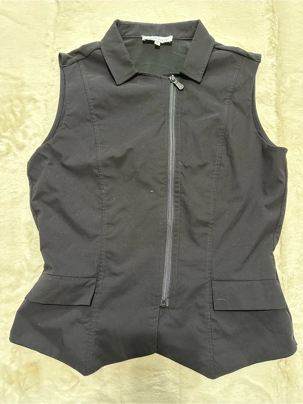 Anatomie Women’s Size S Black Sleeveless Zip Up Front Shirt Vest